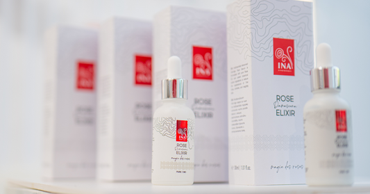 Sérum Anti-Age Intensivo para o Rosto com Efeito Imediato: Restaure a Juventude da sua Pele com o Rose Elixir