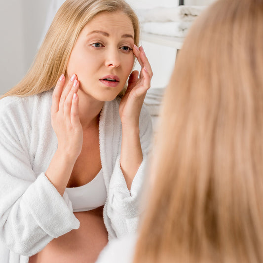 Acne na gravidez: cuidado delicado da pele