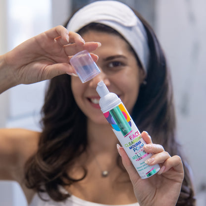 Espuma de Limpeza Natural para o Rosto com Erva-Cidreira e Gerânio - para todos os tipos de pele