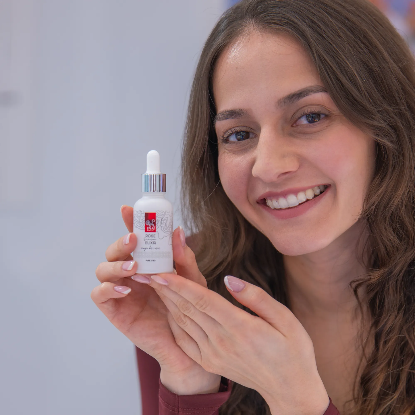 Compre 1 Creme Hidratante de Rosto e 1 Sérum Anti-Idade, Ganhe 1 Creme de Contorno de Olhos Grátis